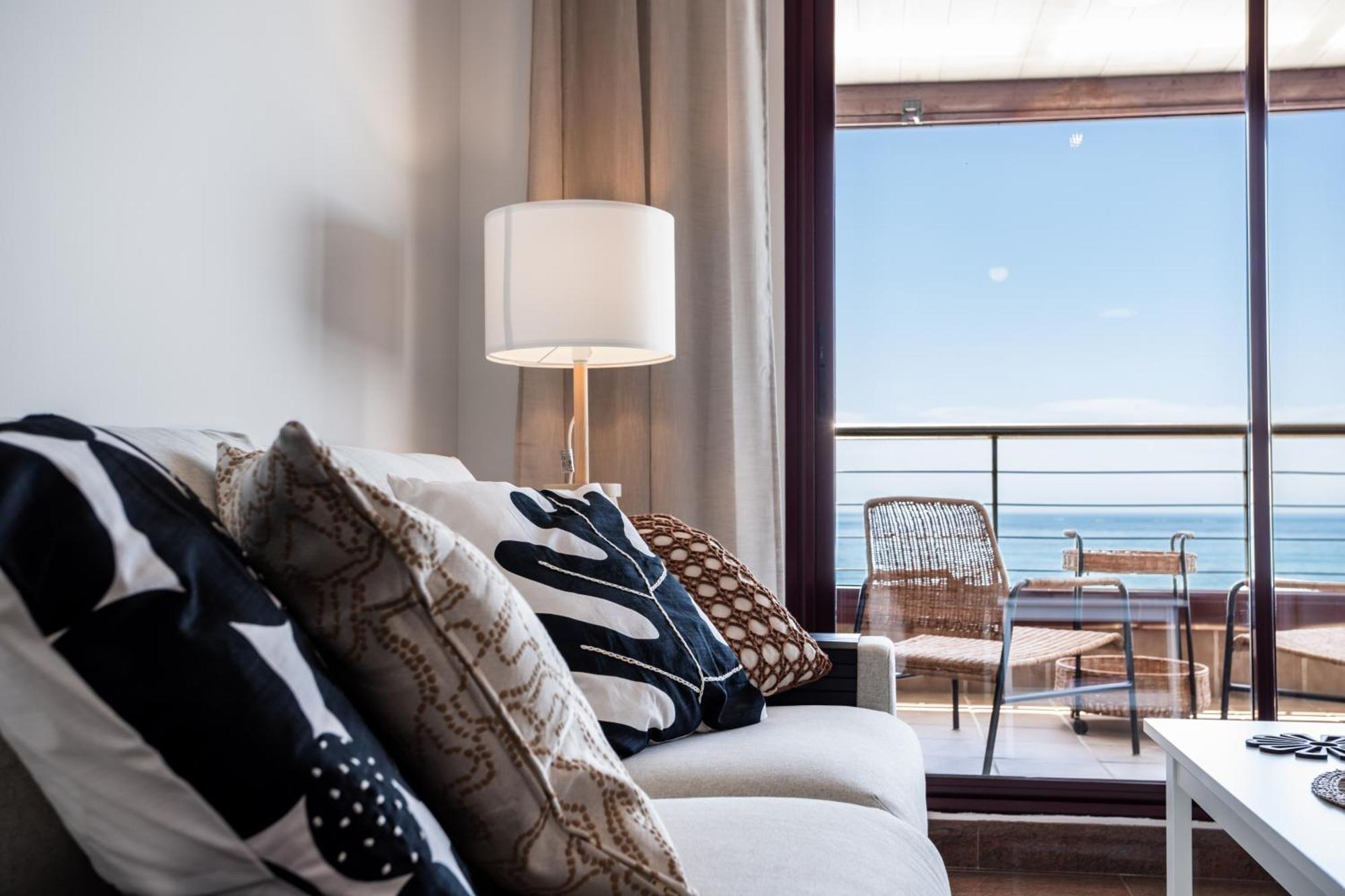 Buenavista Lifestyle By Sur Suites 丰希罗拉 外观 照片