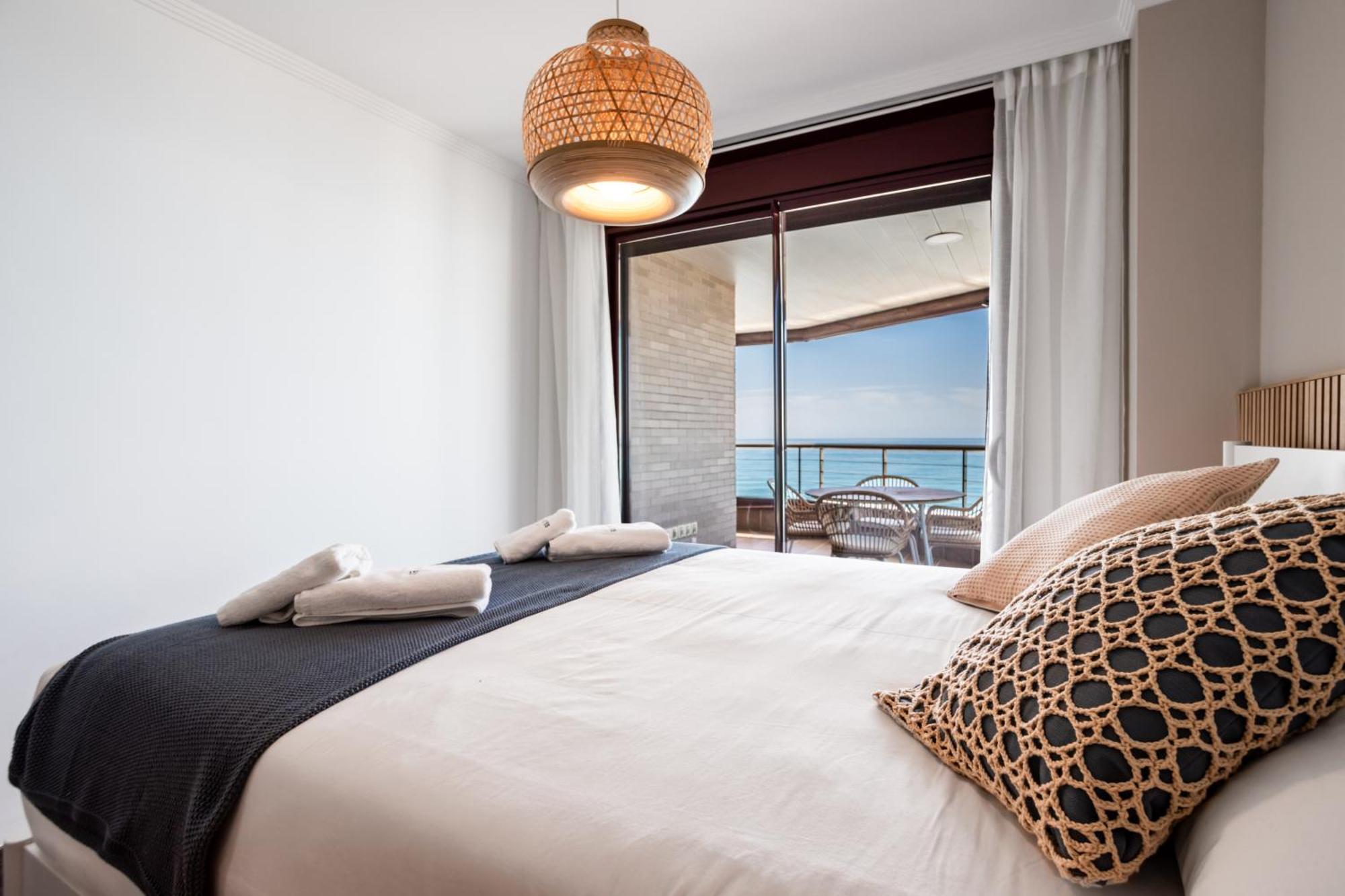 Buenavista Lifestyle By Sur Suites 丰希罗拉 外观 照片