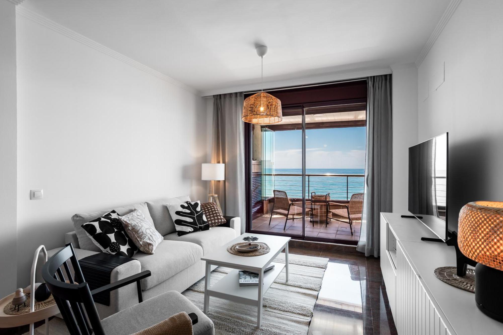 Buenavista Lifestyle By Sur Suites 丰希罗拉 外观 照片