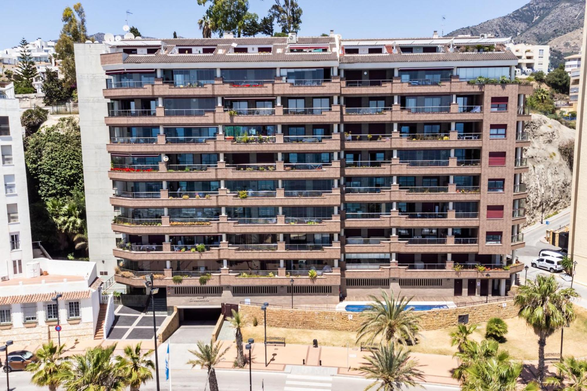 Buenavista Lifestyle By Sur Suites 丰希罗拉 外观 照片