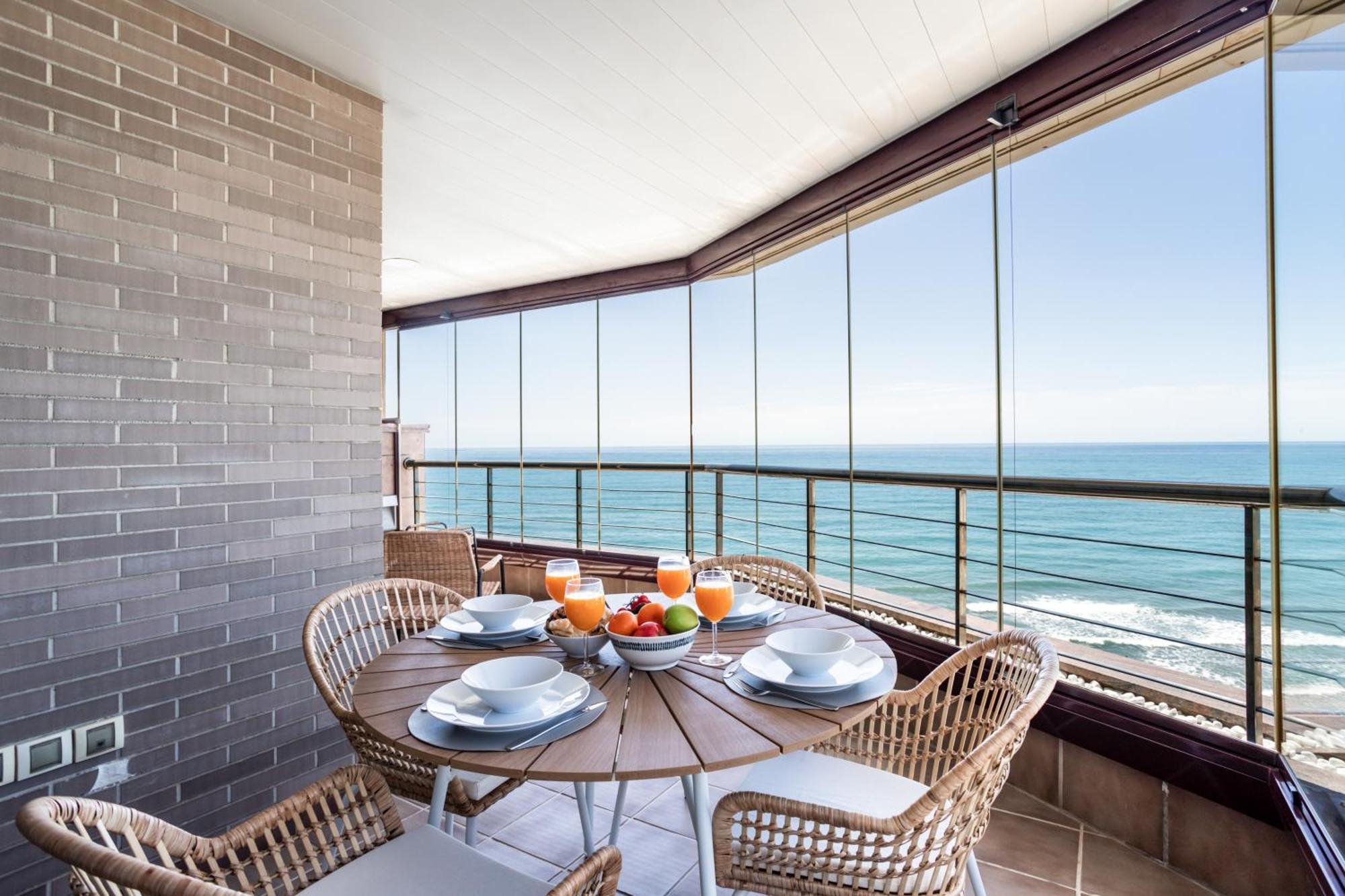 Buenavista Lifestyle By Sur Suites 丰希罗拉 外观 照片